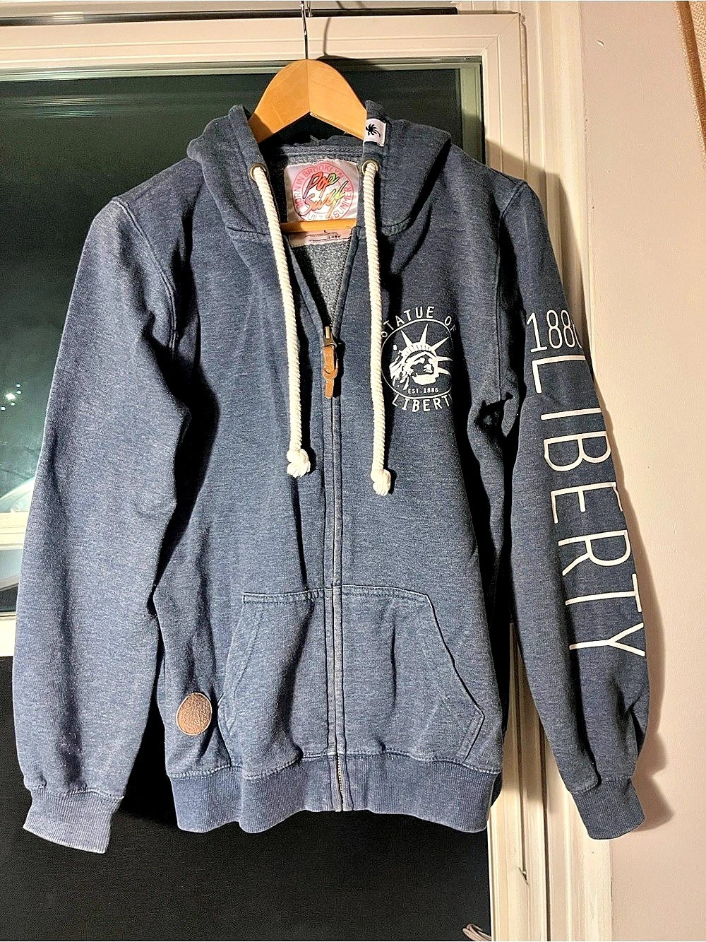 Statue of Liberty 🗽 New York Zip Hoodie Blue Graphic Pullover